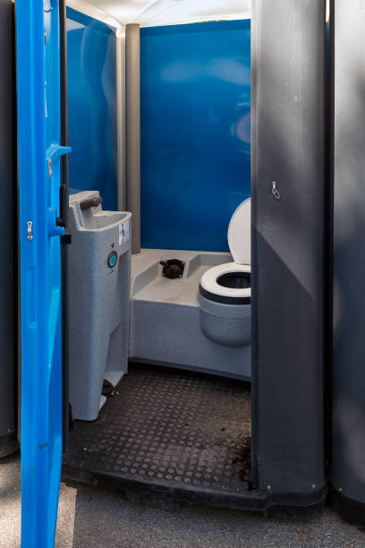 Best Sanitation services for porta potties  in Creston, OH
